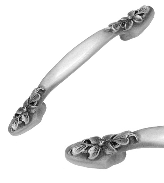 Dogwood Flower Cabinet and Drawer Pull