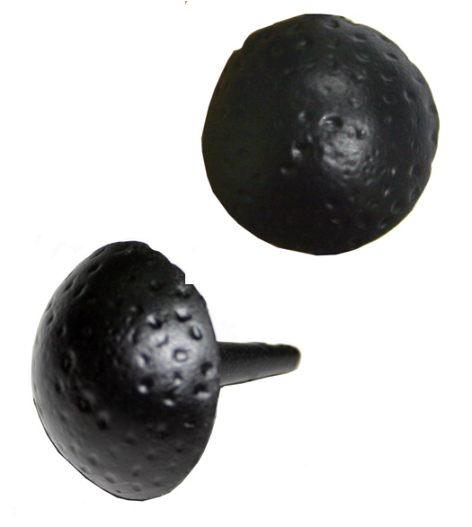 Acorn Black Iron 5/8 Inch Round Door Clavos