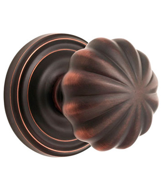 Melon Knob with Round Rose