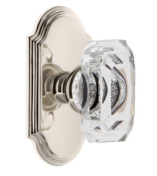 Arc Short Plate with Baguette Knob