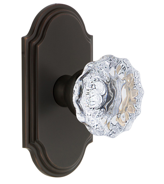 Arc Short Plate with Fontainebleau Crystal