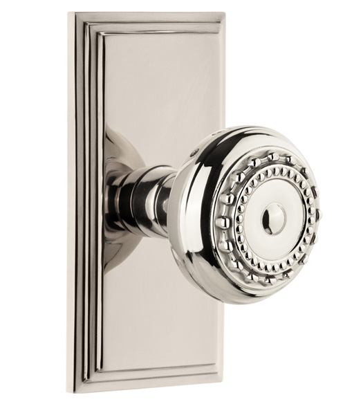 Carre Short Plate with Parthenon Knob