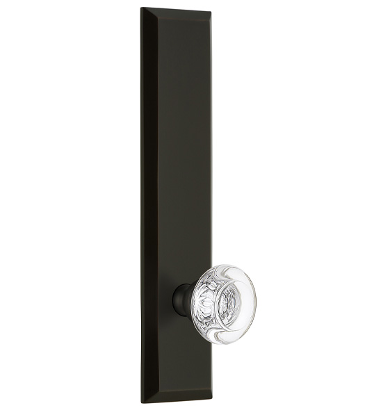 Fifth Avenue Tall Plate with Bordeaux Crystal