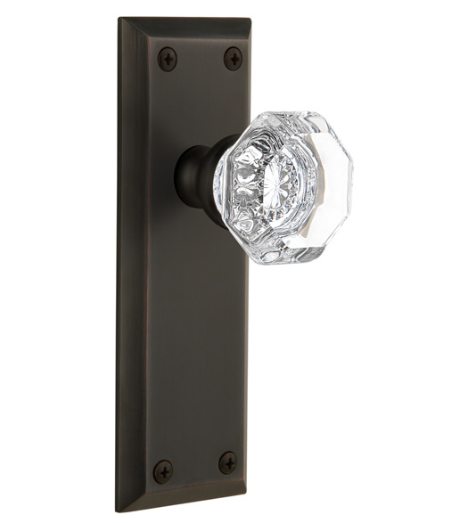 Fifth Avenue Plate With Crystal Chambord Knob
