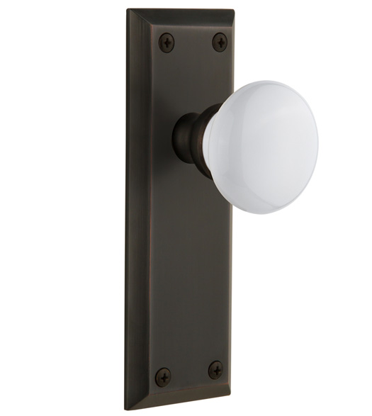 Fifth Avenue Plate Porcelain Hyde Park Knob