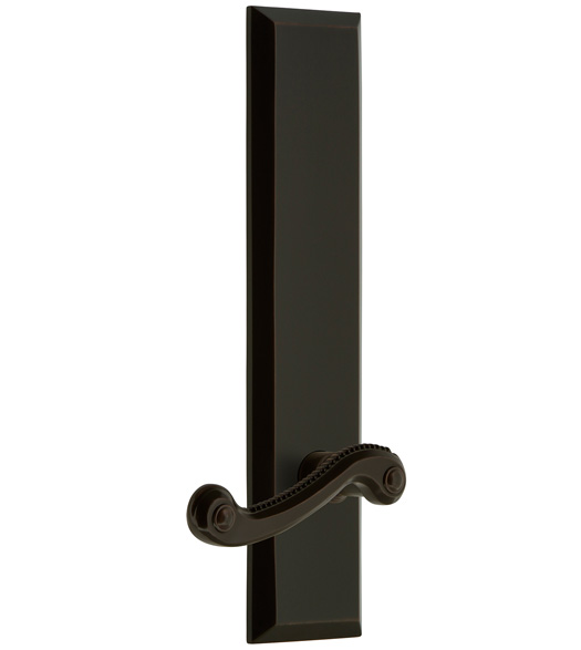 Fifth Avenue Tall Plate with Newport Leverset