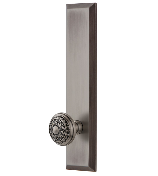 Fifth Avenue Tall Plate with Windsor Knob