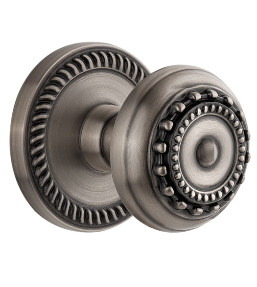 Parthenon Knob with Newport Rosette